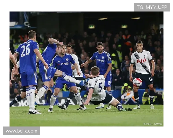 曼联2-1逆转水晶宫 谢什科三连杀立功